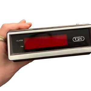 Vintage Tozai Electronic LED Alarm Clock Woodgrain